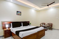 Hotel O Rae Bareli Railway Junction Formerly Nova Resorts & Luxury Farm