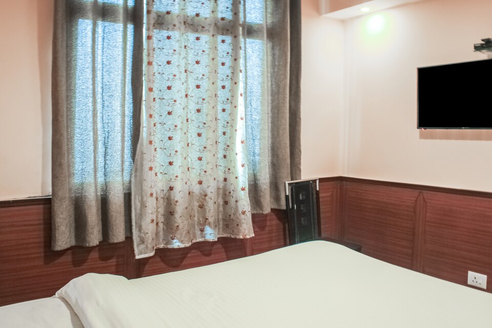 OYO 82315 Amber Hotel, Darjeeling, Darjeeling