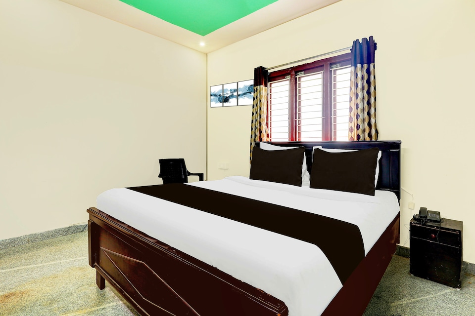Hotel O Kannur, MG Road Vijayawada, Vijayawada