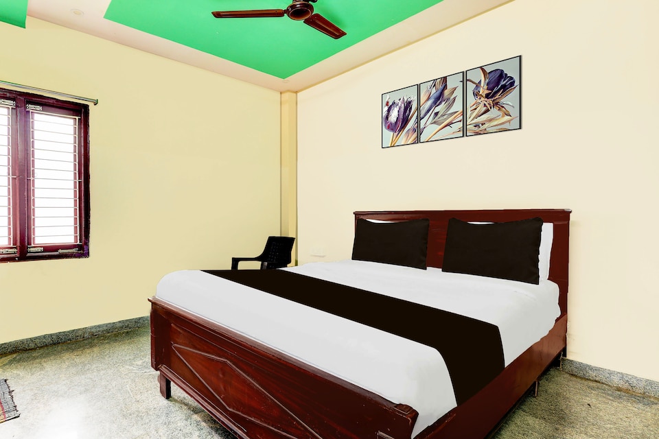 Hotel O Kannur, MG Road Vijayawada, Vijayawada