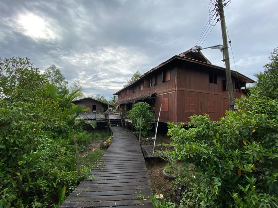 OYO Home 90328 Lamin Dana Cultural Lodge, Mukah, Mukah