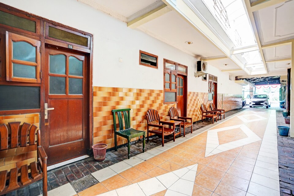 OYO 90603 Hotel Gajah Mada Ampel, Bulak Banteng, Surabaya