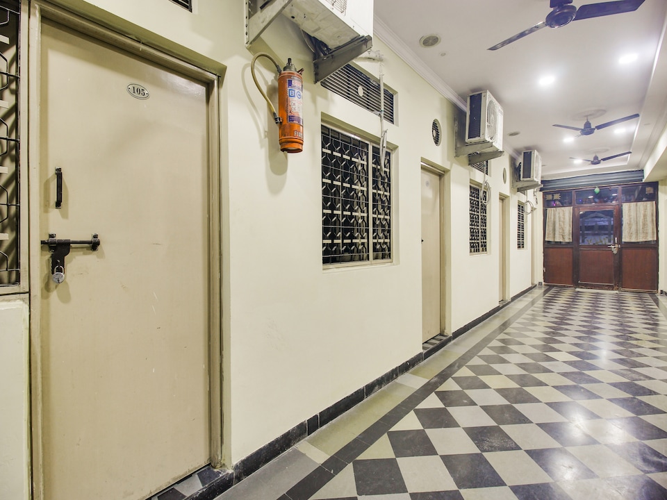 Hotel O Sri Gopi Mini Guest House, Ameerpet, Hyderabad