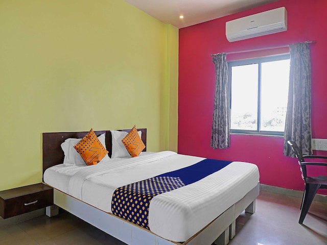 OYO Flagship Savali Garden