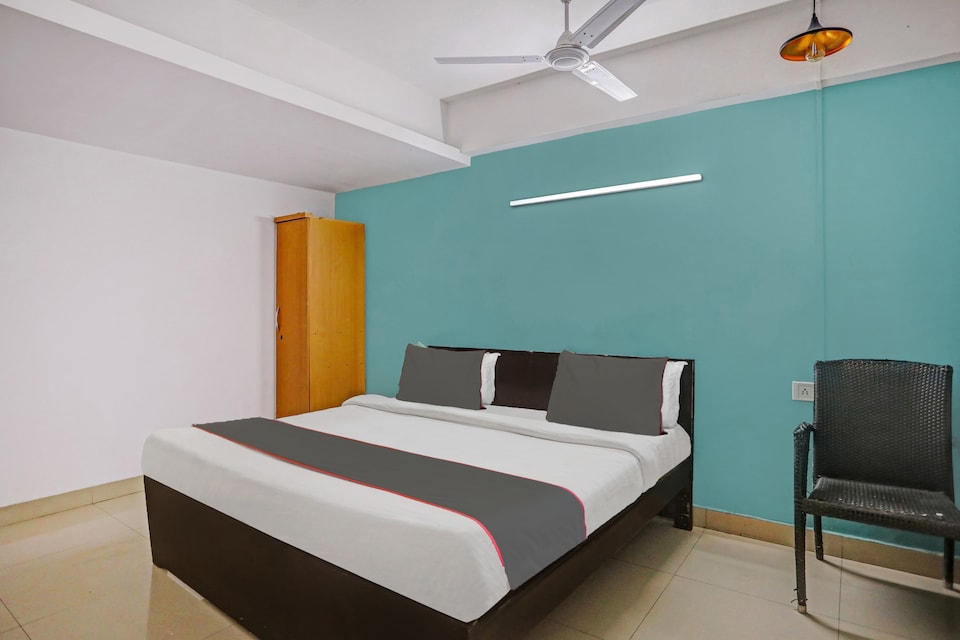 Collection O 82470 Hotel Rent Abode Aone Inn, Noida City, Noida