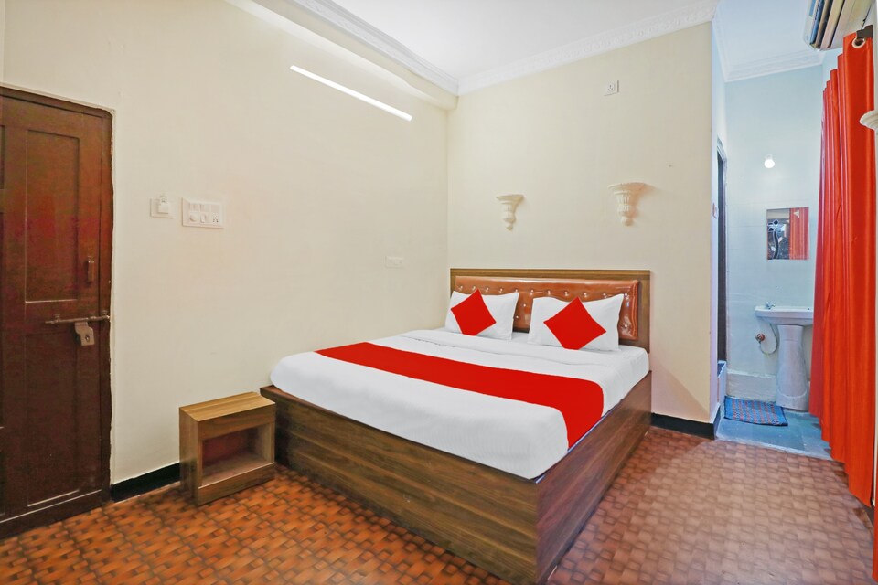 Flagship Hotel Park 9 Near Lumbini Park, Ameerpet, Hyderabad