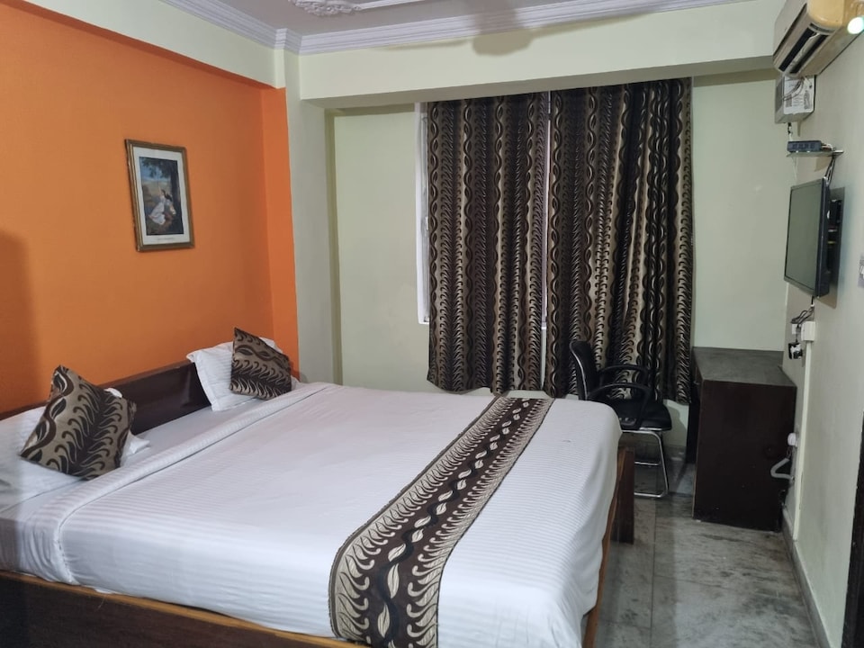 Live as PAT637, Bailey Road, Patna