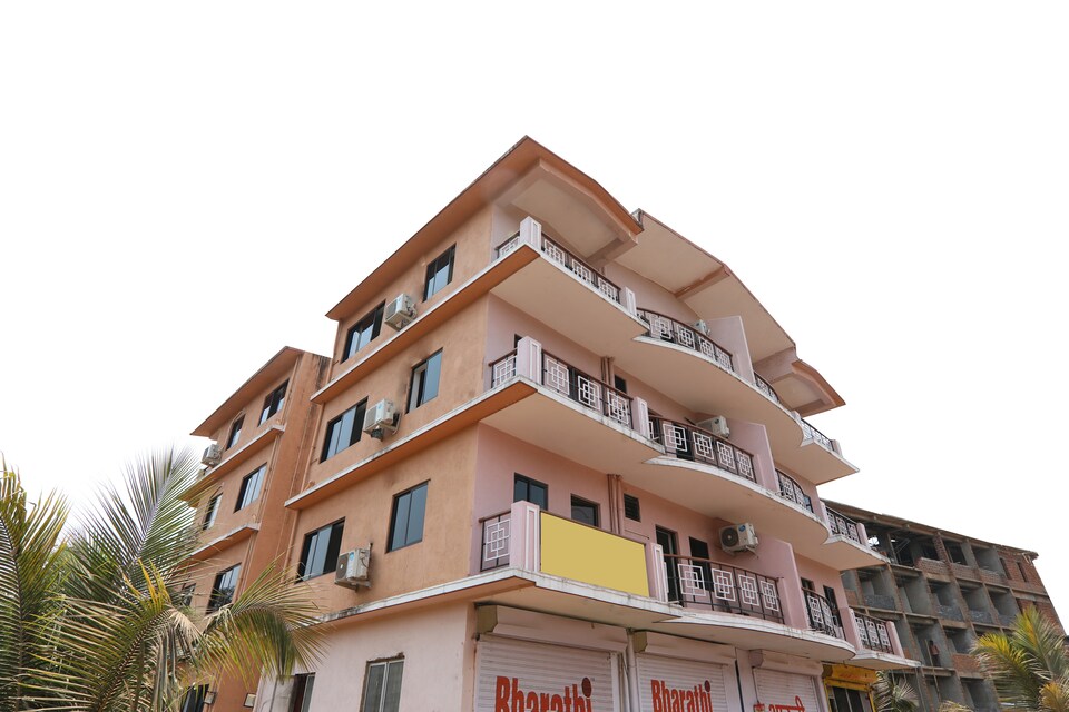 OYO Home 82499 Spacious 2BHK Porvorim, Porvorim Goa, Goa