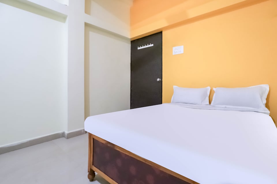 SPOT ON The 7 Days Hotel, Bus Stand Nagpur, Nagpur