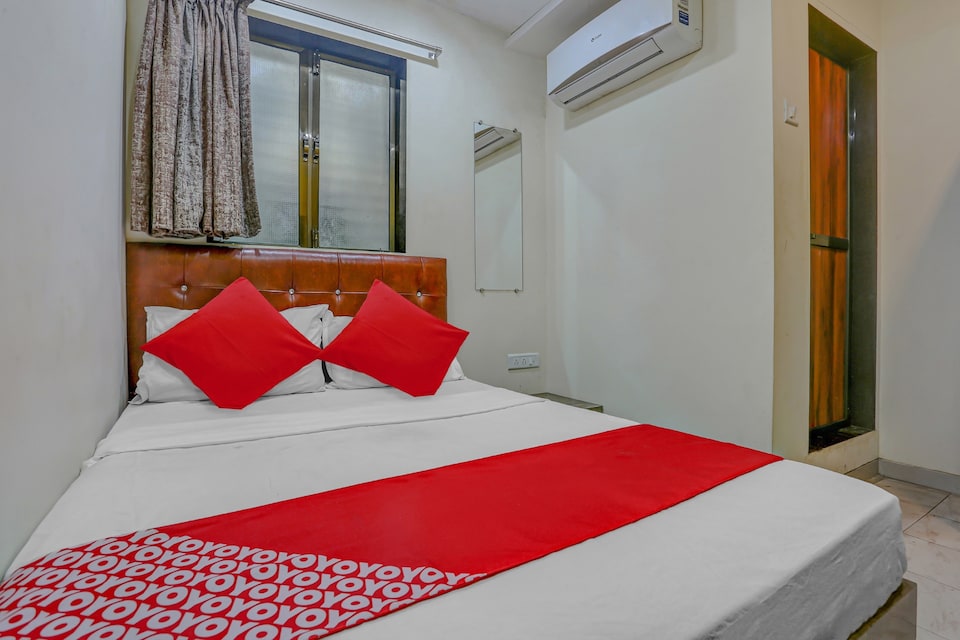 OYO 82521 Sadguru Lodge, Mumbai Dadar-Worli-Parel, Mumbai