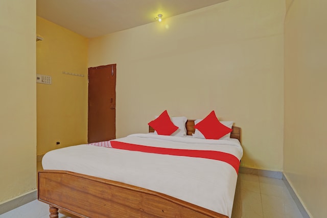 OYO Flagship 82537 SONA ROOMS