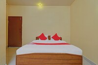 OYO Flagship 82537 SONA ROOMS