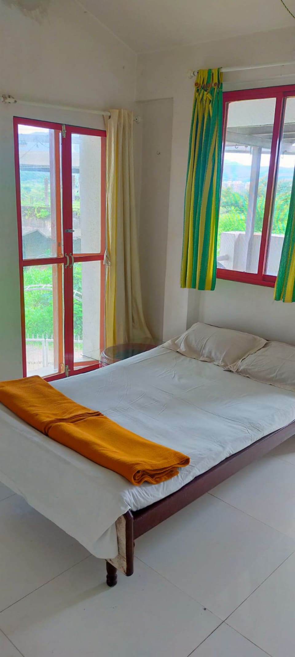 SPOT ON 82538 River Stay, Karjat city, Karjat