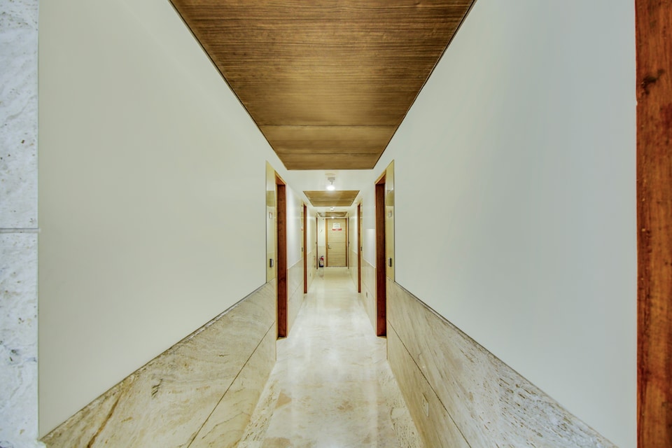 Townhouse OAK Safdarjung, AIIMS Delhi, Delhi