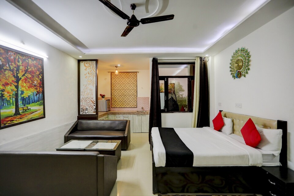 Capital O 82543 Elegance Resort -Bhoomi Rooms, Iskcon Vrindavan, Vrindavan