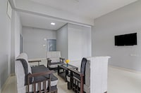 Townhouse Hotel White Orchid Inn