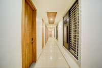 Super Collection O Bairagarh Railway Station Formerly Hotel OM Palace