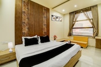 Super Collection O Bairagarh Railway Station Formerly Hotel OM Palace