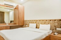 Collection O Bairagarh Railway Station Formerly Hotel OM Palace