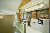 Super Collection O Bairagarh Railway Station Formerly Hotel OM Palace