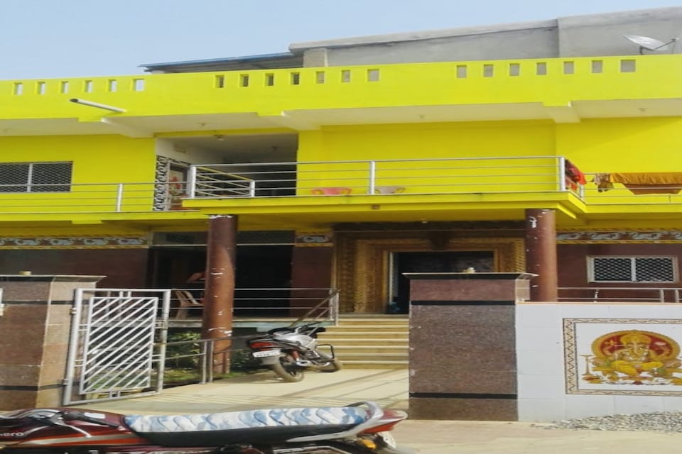 SPOT ON Hotel Shri Mandir, Swargdwar Puri, Puri