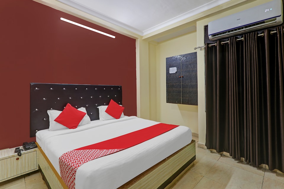 OYO Hotel Devpuri Inn, SGPGI Lucknow, Lucknow