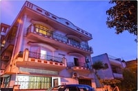 OYO Bintali Stay Inn Near City Centre Salt Lake