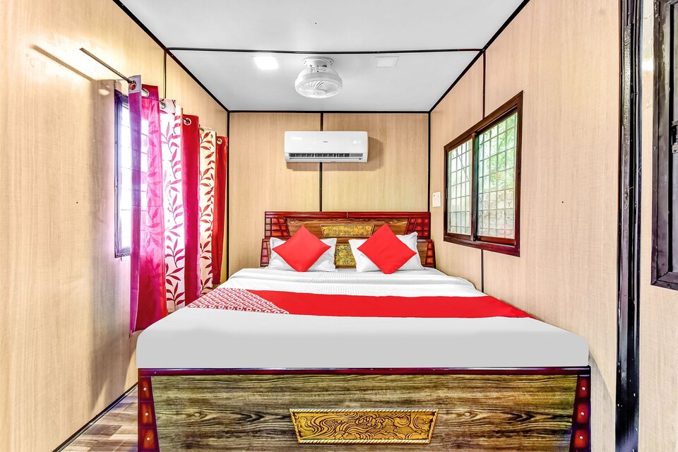 OYO 82601 Social Kinaraa , Fateh Sagar, Udaipur