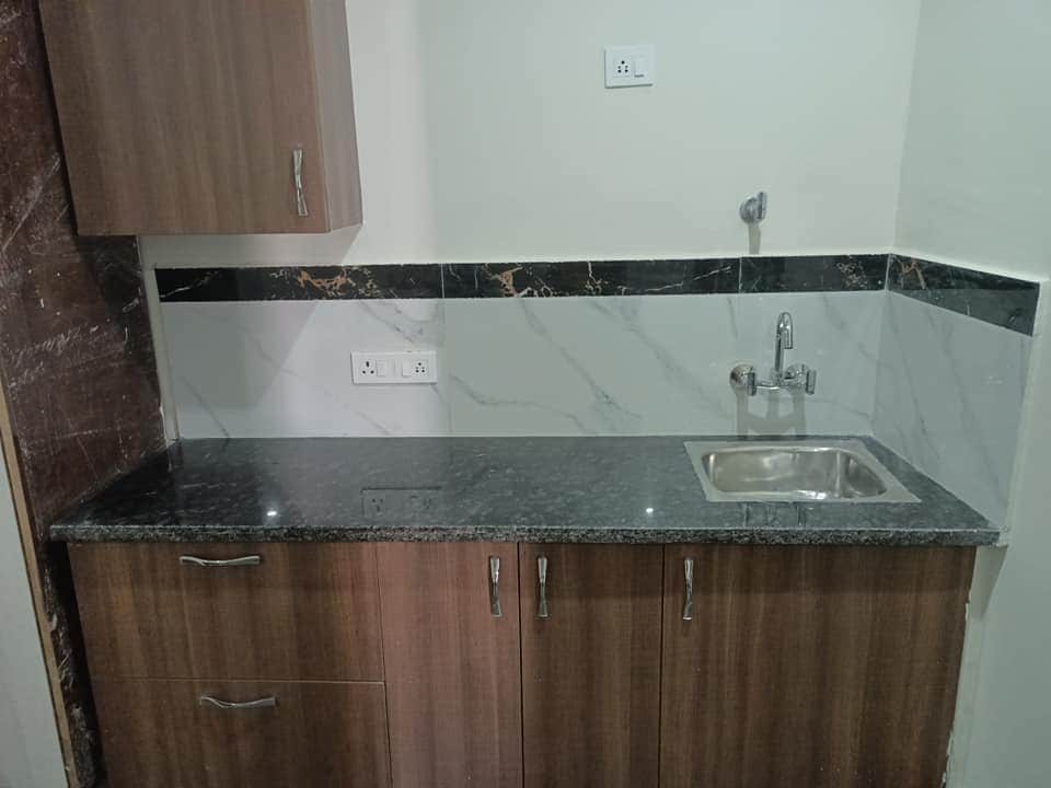 OYO 82627 AR SUITE, Golf Course Road, Gurgaon