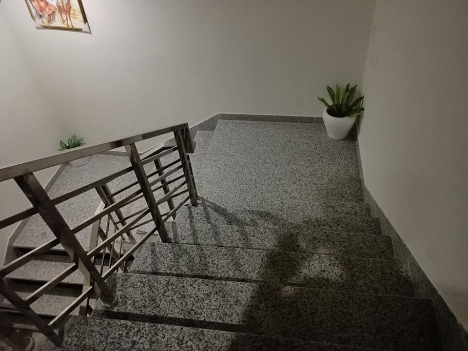 OYO 82627 AR SUITE, Golf Course Road, Gurgaon