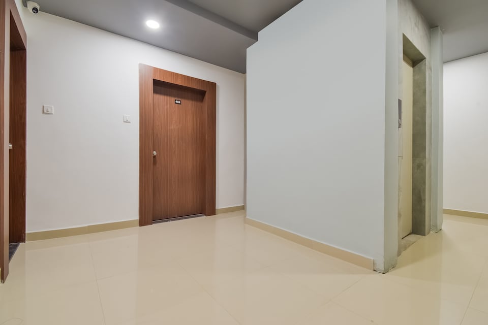 OYO Townhouse 498 Hotel Western, Bus Stand Nagpur, Nagpur