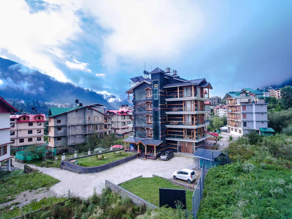 Townhouse OAK RK Resorts, NH21 Cluster, Manali