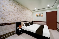 Super Collection O Vijay Nagar Square Formerly Hotel A5