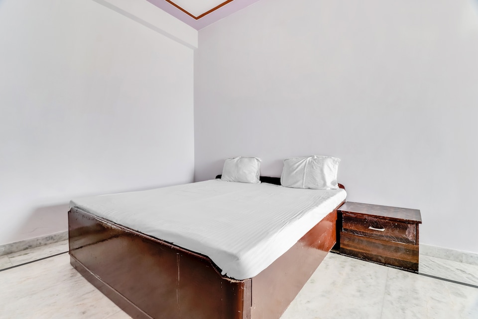 Hotel O Home Sahariya Marriage Garden, Mehandipur, Mehandipur