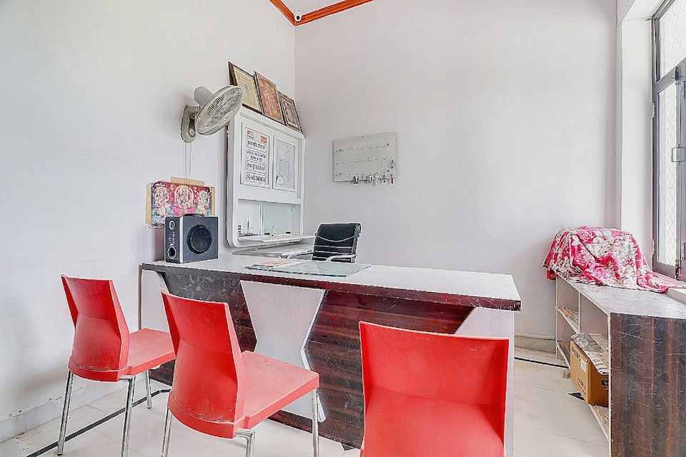 OYO 82670 Radha Krishna palace, Mehandipur, Mehandipur