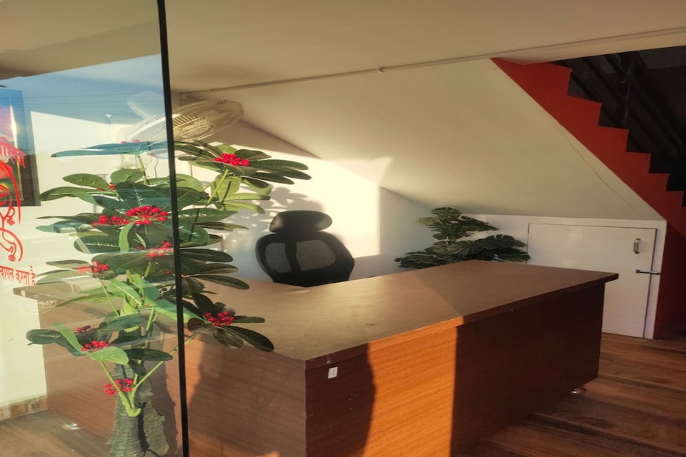 OYO Hotel Shee Dwarika, Station Road, Raipur