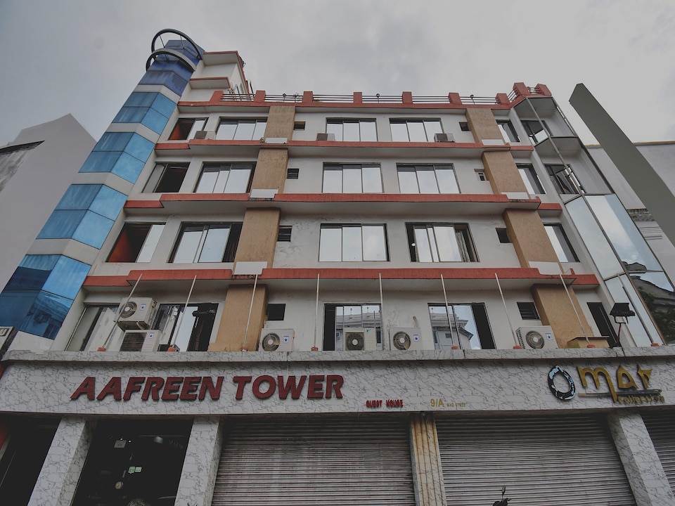 Super Collection O Aafreen Tower Near St. Thomas's Church, Esplanade Kolkata, Kolkata