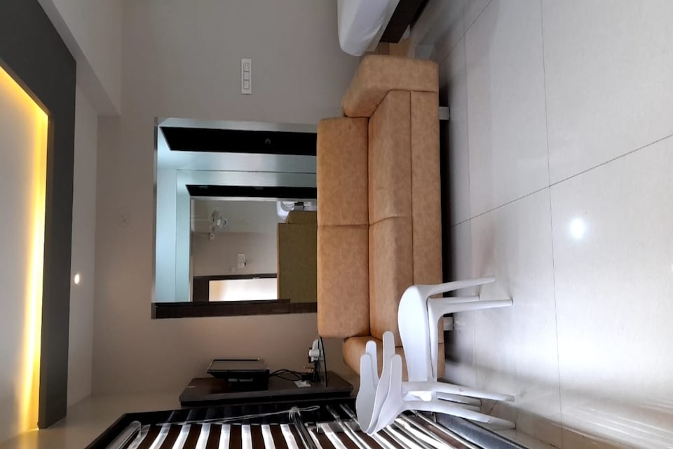 Capital O 82733 Hotel Devashish , Nanded, Nanded