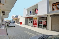 OYO 82775 Radhe oyo hotel