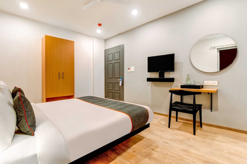 Hotel O Dream Livings, Kalkaji Delhi, Delhi