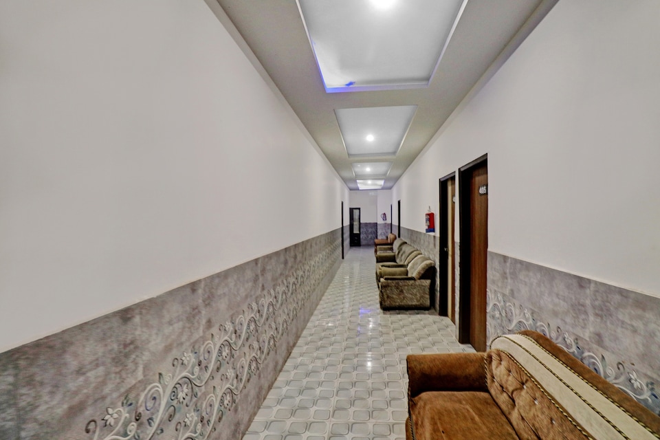 Hotel O One Plus One Residency , Dwarka Delhi, दिल्ली