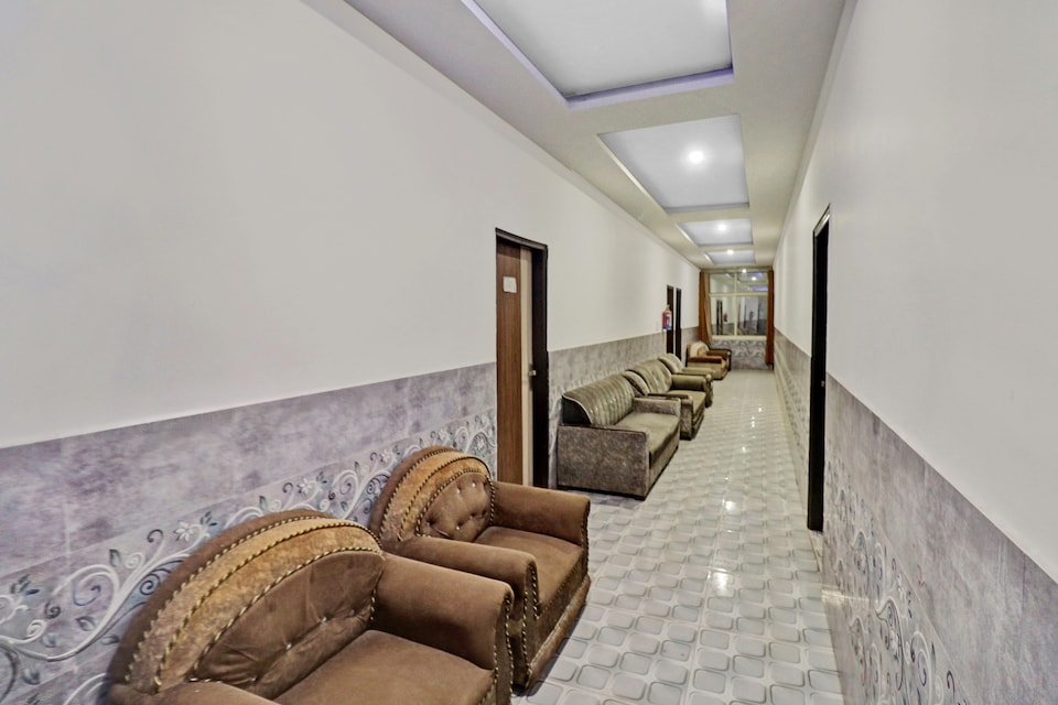 Hotel O One Plus One Residency , Dwarka Delhi, दिल्ली