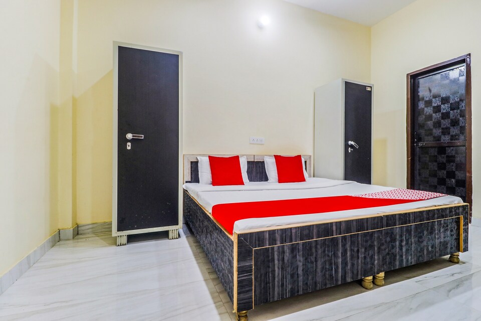 OYO Flagship 82815 Victoria Inn, Jalandhar, Jalandhar