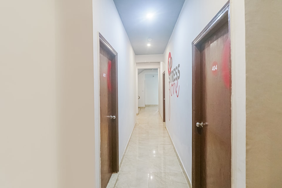 Hotel O Shri Ram Hotel, Medanta, Gurgaon