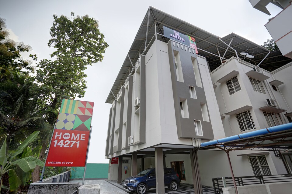 OYO Home 82829 Modern Studio, Edapally Kochi, Kochi