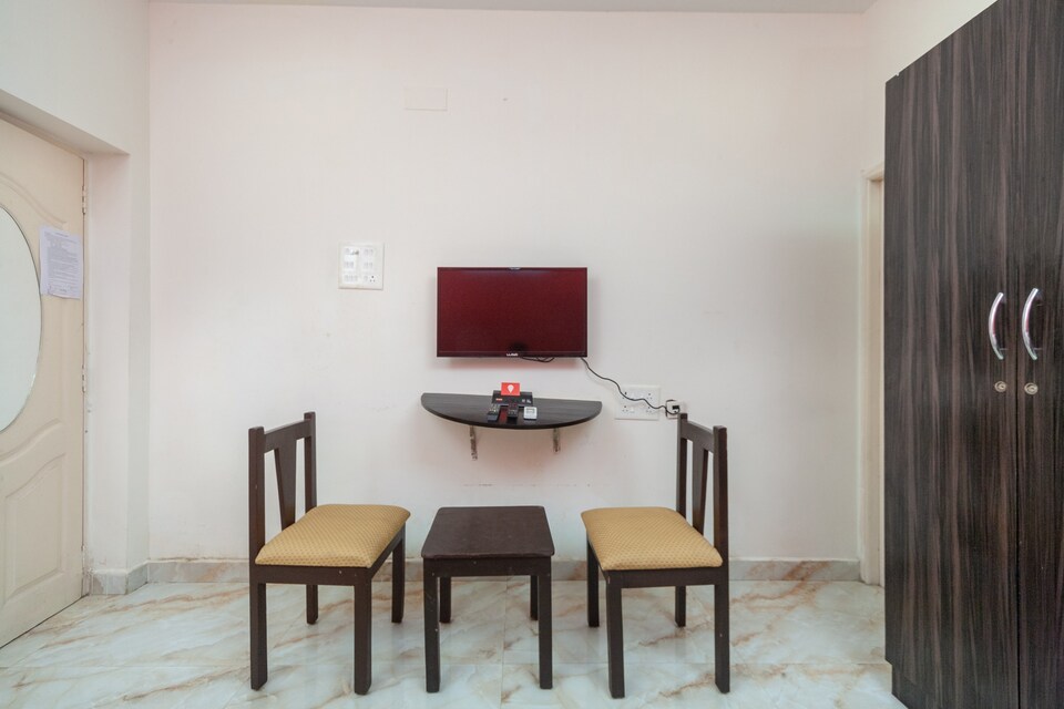 LIVE AS CHN1347, Neelankarai, Chennai