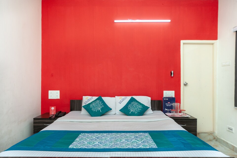 LIVE AS CHN1347, Neelankarai, Chennai