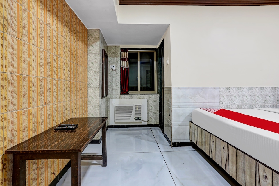 OYO Flagship 82895 Ashray Lodging & Boarding, Thane Mumbai, Mumbai