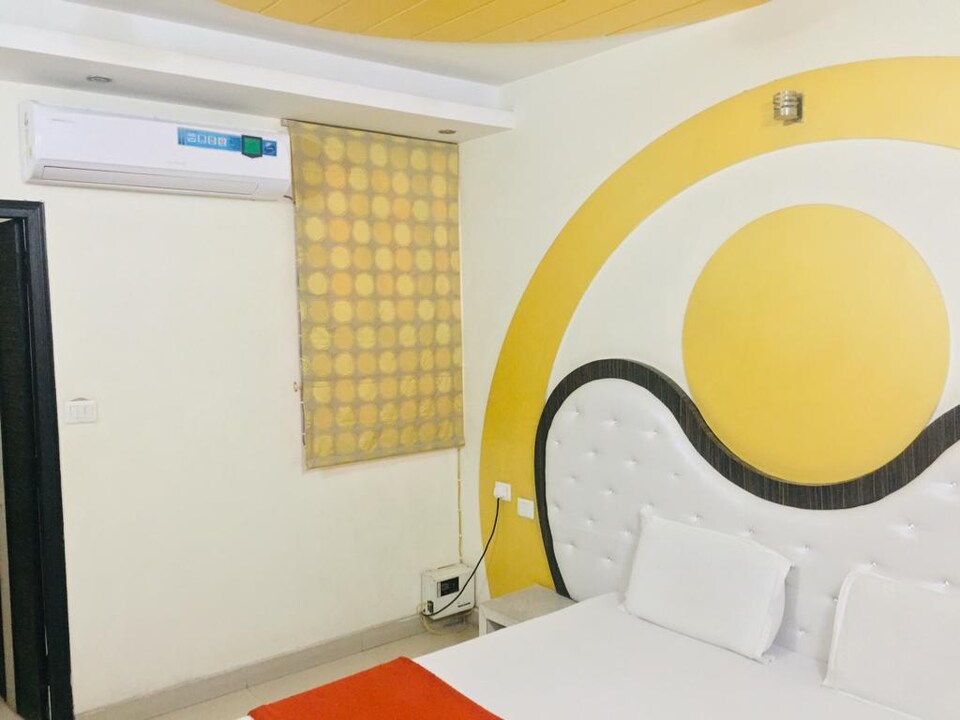 OYO Flagship 82905 Hotel Royal , Rewari, Rewari