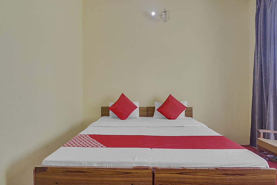 OYO Flagship 82906 Hotel Marvel And Restaurant, Chamunda  cluster, Dharamshala